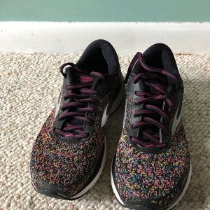 Ladies Brooks Adrenaline GTS18 Running Shoes